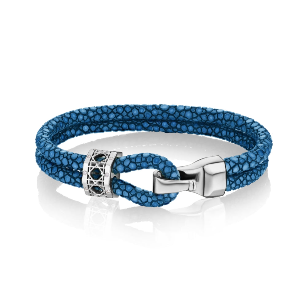 MoAnA LUU Abyss bracelet in stingray leather and 18K white gold, featuring a cane-woven bead inspired by traditional Caribbean fish traps, reflecting the house’s vision of Creole-inspired fine jewelry crafted in New York.