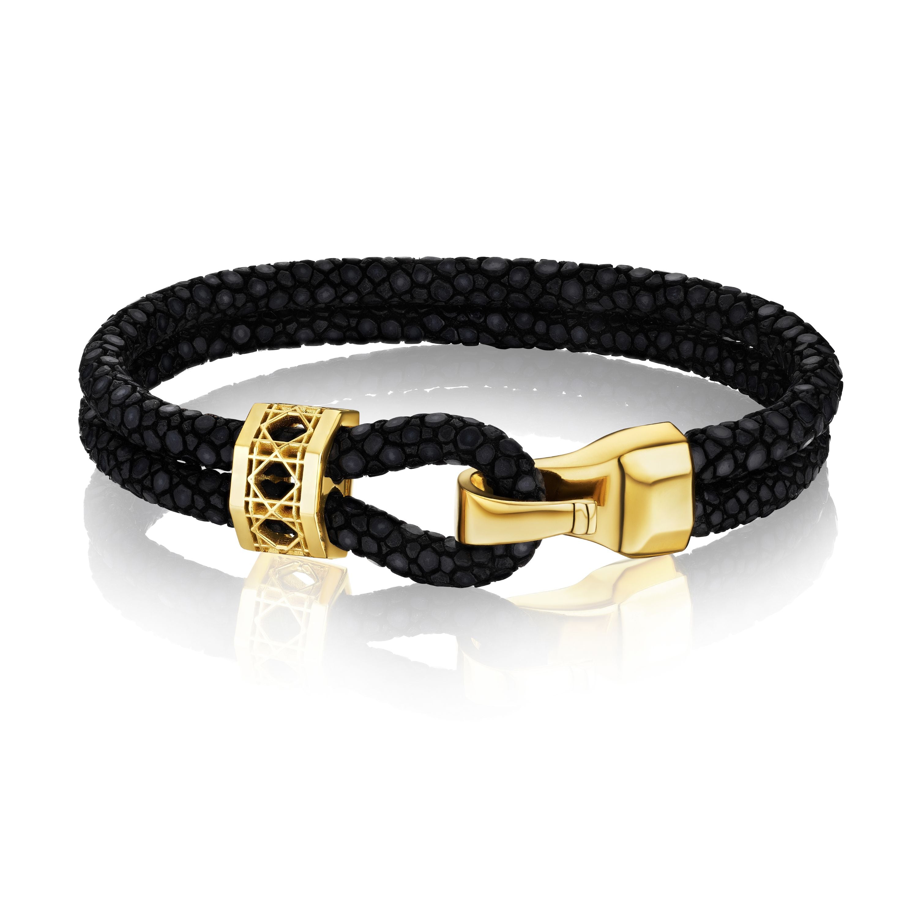 MoAnA LUU Abyss bracelet in 18K yellow gold, featuring cane-woven work bead inspired by traditional Caribbean fish traps, reflecting the house’s vision of Creole-inspired fine jewelry crafted in New York.
