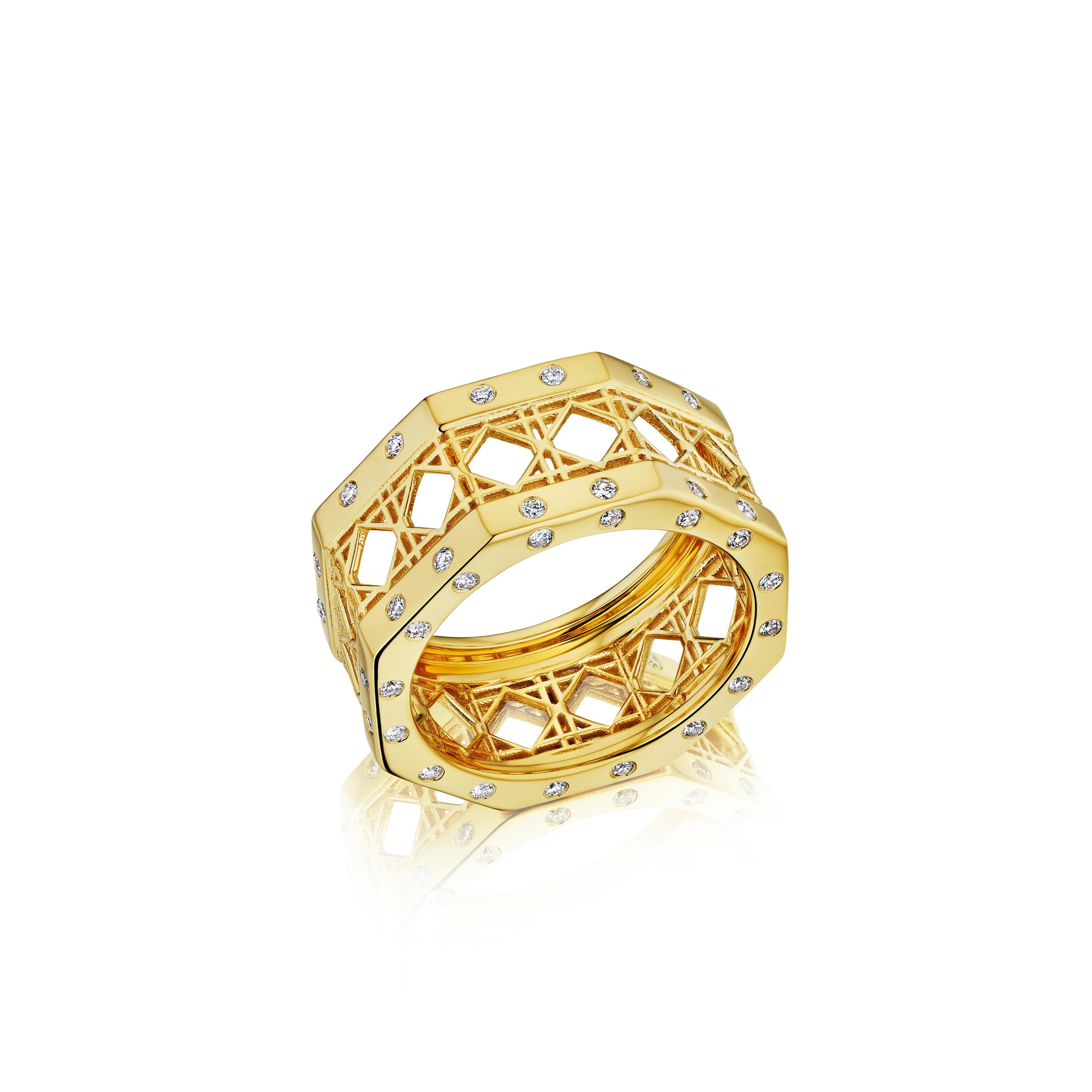 MoAnA LUU Doudou wide band ring in 18K yellow gold, featuring burnished diamonds in an intricate woven openwork design inspired by Caribbean fish traps.