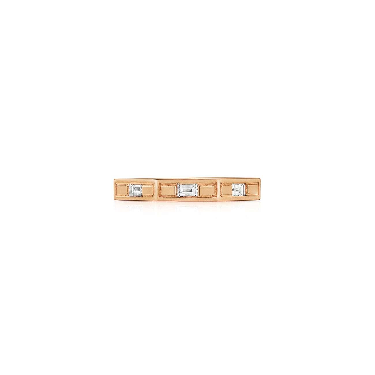 MoAnA LUU Ti band ring in 18K rose gold, featuring baguette diamonds in an octagonal shape.