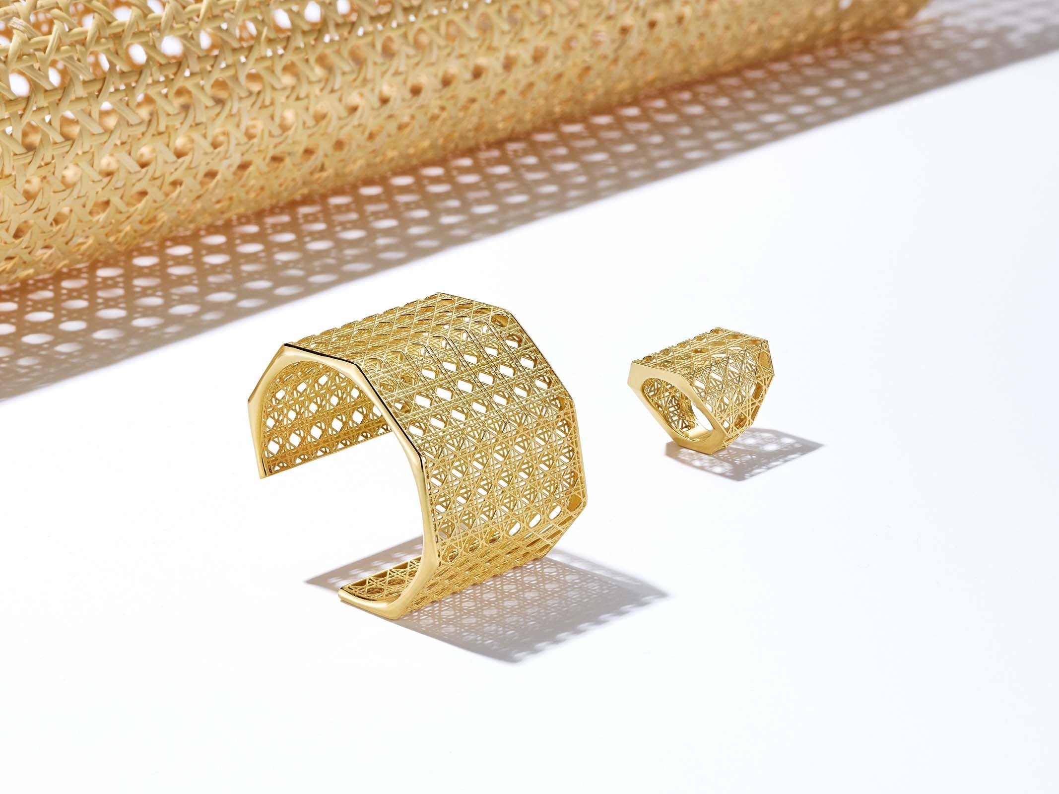 MoAnA LUU Doudou maxi cuff bracelet and maxi ring in 18K yellow gold, featuring a cane-woven work inspired by traditional Caribbean fish traps, reflecting the house’s vision of Creole-inspired fine jewelry crafted in New York.