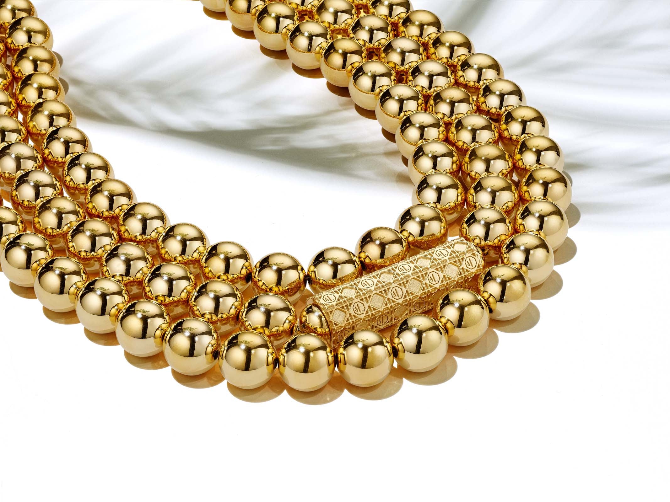 MoAnA LUU Beads necklace with barrel lock in vermeil, inspired by Creole jewelry.