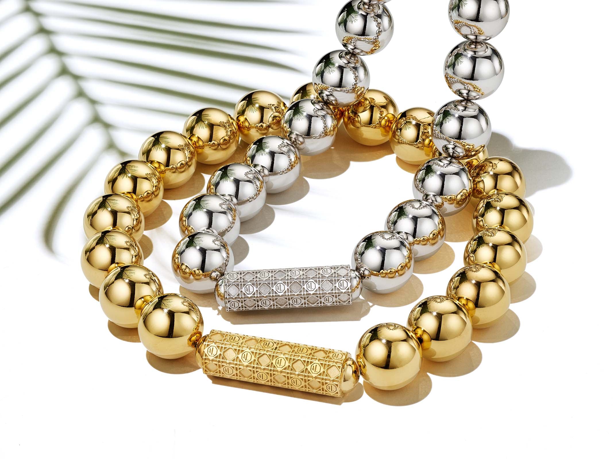 MoAnA LUU Maxi Beads necklaces with barrel lock in vermeil and silver, inspired by Creole jewelry.