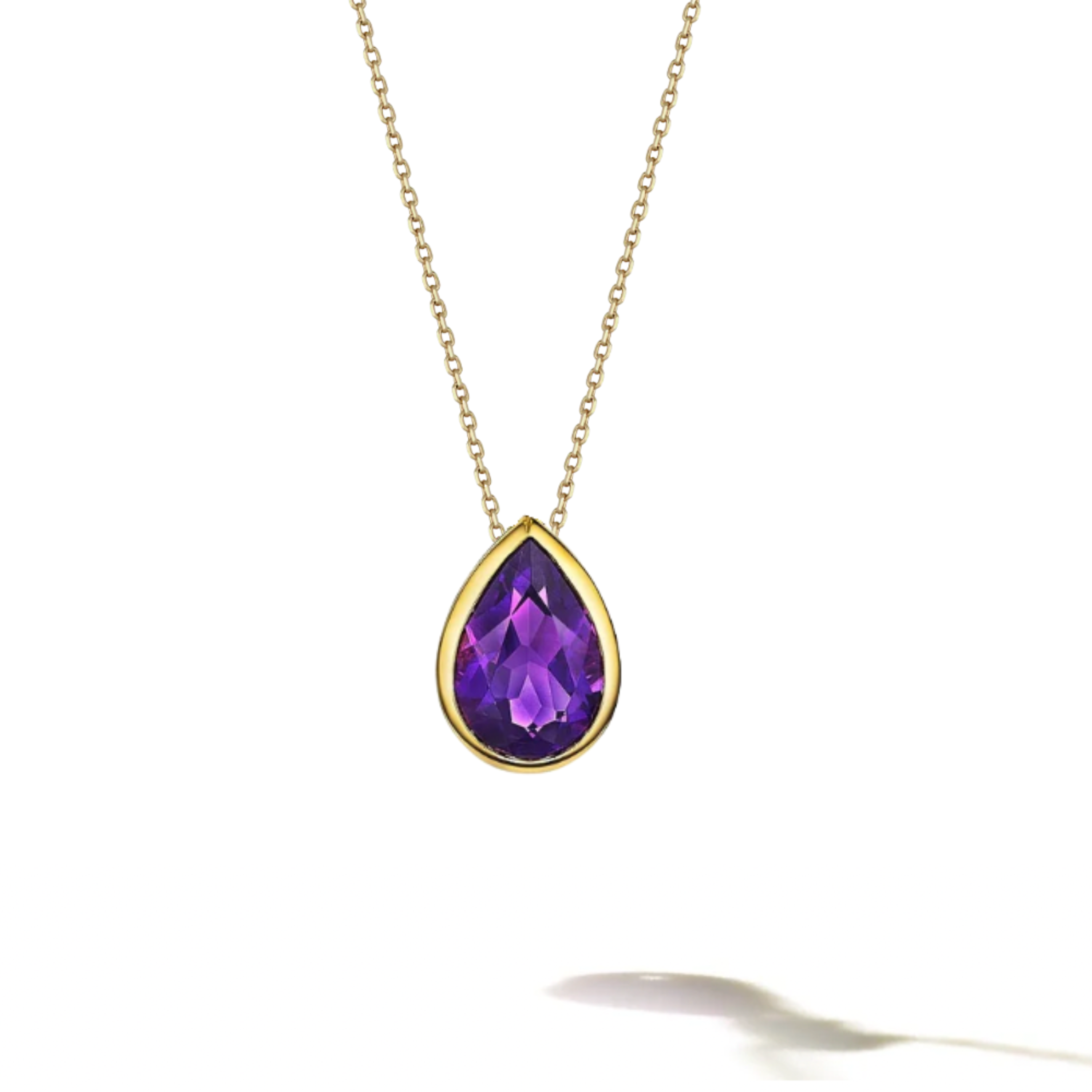 MoAnA LUU Dlo pear-shaped amethyst pendant necklace in 18K yellow gold, featuring a cane-woven frame inspired by traditional Caribbean fish traps, reflecting the house’s vision of Creole-inspired fine jewelry crafted in New York.