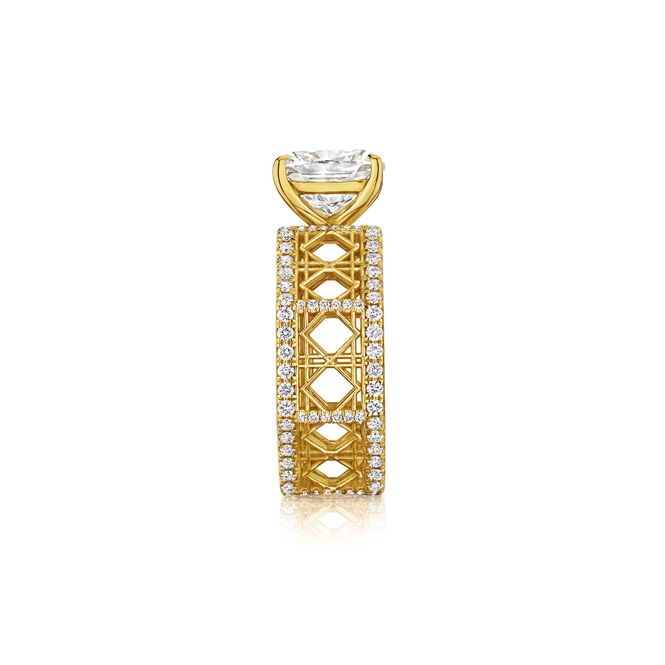 MoAnA LUU Doudou wide engagement ring in 18K yellow gold, pavé diamonds and cushion cut solitaire, featuring cane-woven work inspired by traditional Caribbean fish traps, reflecting the house’s vision of Creole-inspired fine jewelry crafted in New York.