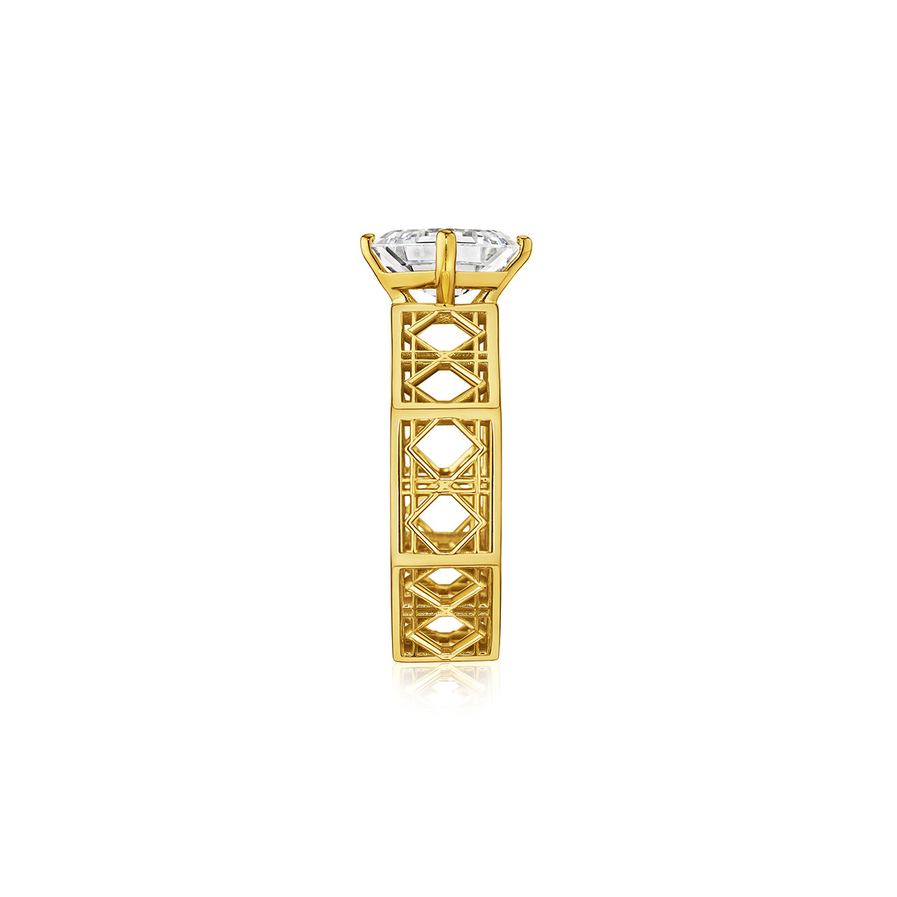 MoAnA LUU Doudou Cheri engagement ring in 18K yellow gold, featuring an intricate woven openwork design inspired by Caribbean fish traps.