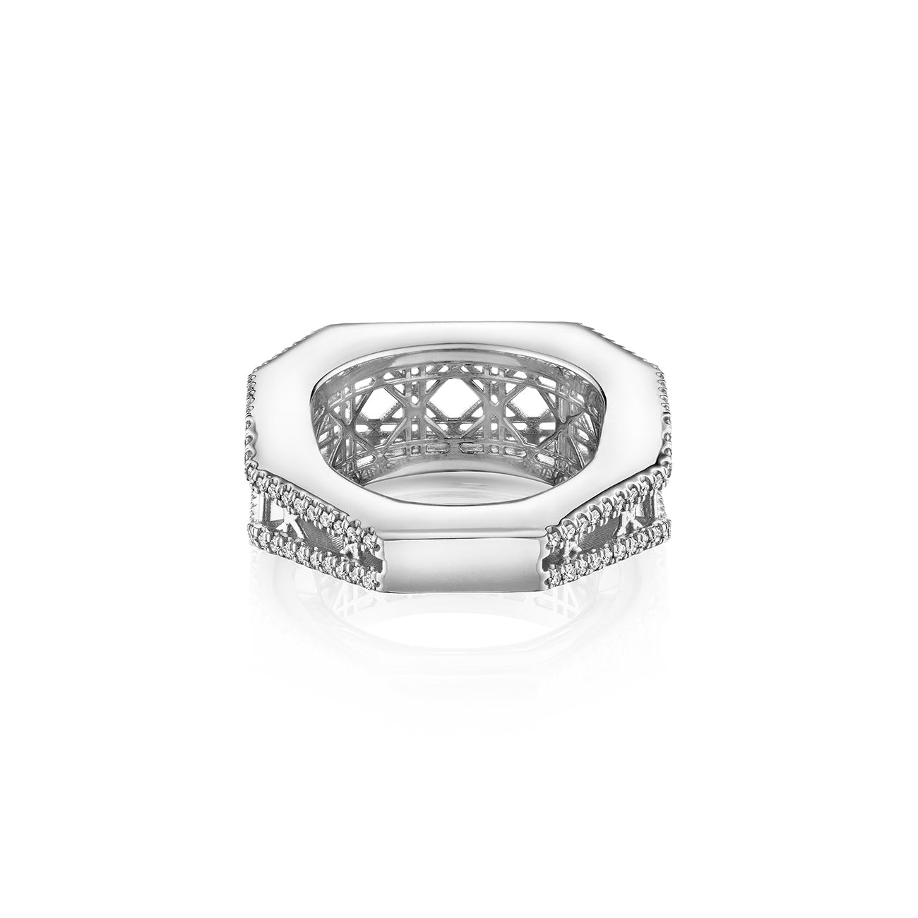 MoAnA LUU Doudou narrow ring in 18K white gold, featuring pavé diamonds in an intricate woven openwork design inspired by Caribbean fish traps.